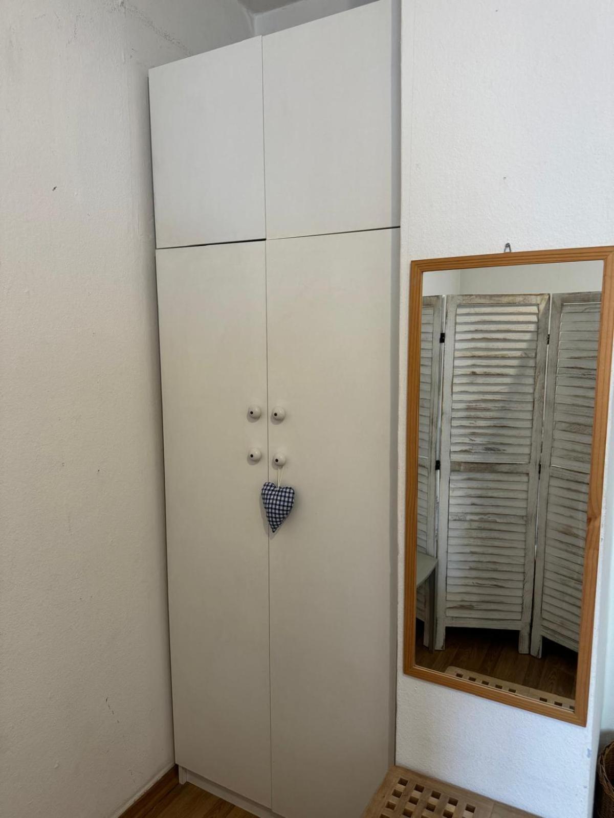 Gemuetliches Komfortables Zimmer Fuer 1 Person Im Zentrum Munique Exterior foto